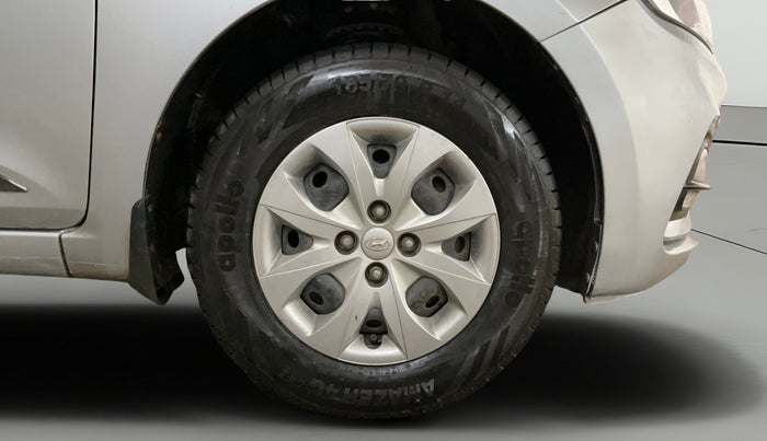 2019 Hyundai Elite i20 MAGNA PLUS 1.2, Petrol, Manual, 54,403 km, Right Front Wheel