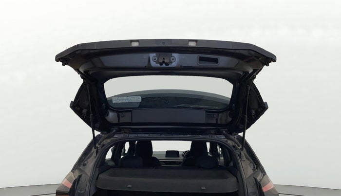 2024 Tata NEXON Creative 1.5 Revotorq 6MT Dark Edition, Diesel, Manual, 20,886 km, Boot Door Open