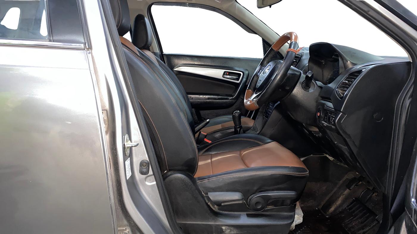 2021 Toyota URBAN CRUISER HIGH GRADE MT, Petrol, Manual, 37,576 km, Right Side Front Door Cabin