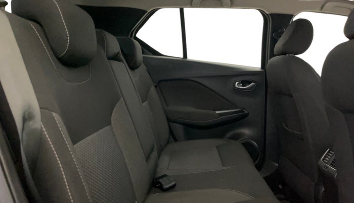 2020 Nissan Kicks XV TURBO 1.3 CVT, Petrol, Automatic, 37,215 km, Right Side Rear Door Cabin