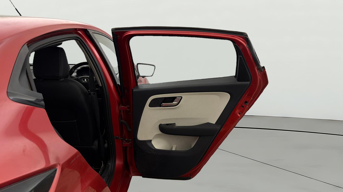2022 Tata ALTROZ XZA PLUS, Petrol, Automatic, 49,745 km, RHS Rear Door