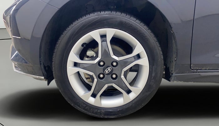 2023 Hyundai NEW I20 SPORTZ 1.2 IVT, Petrol, Automatic, 15,483 km, Left Front Wheel