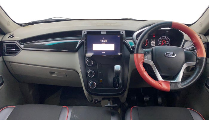 2016 Mahindra Kuv100 K8 6 STR, Petrol, Manual, 38,720 km, Dashboard