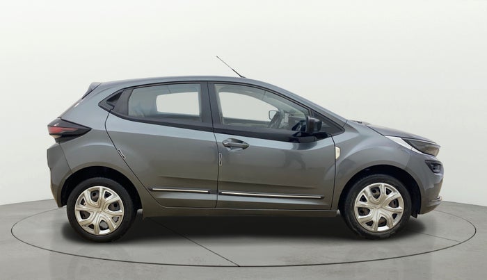 2022 Tata ALTROZ XM PLUS PETROL, Petrol, Manual, 39,977 km, Right Side View