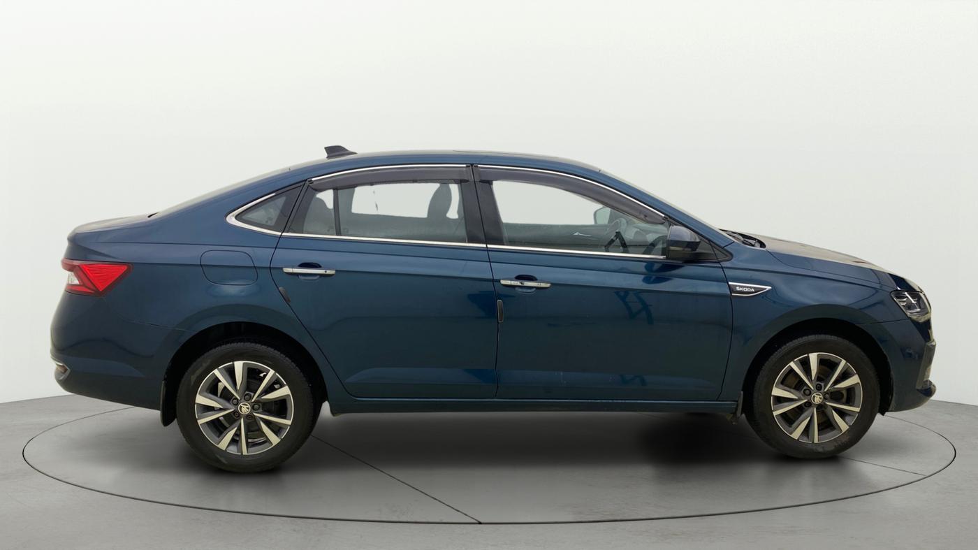 2023 Skoda SLAVIA STYLE 1.5L TSI DSG, Petrol, Automatic, 43,845 km, Right Side View