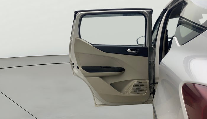 2019 Renault TRIBER RXZ, Petrol, Manual, 64,286 km, LHS Rear Door