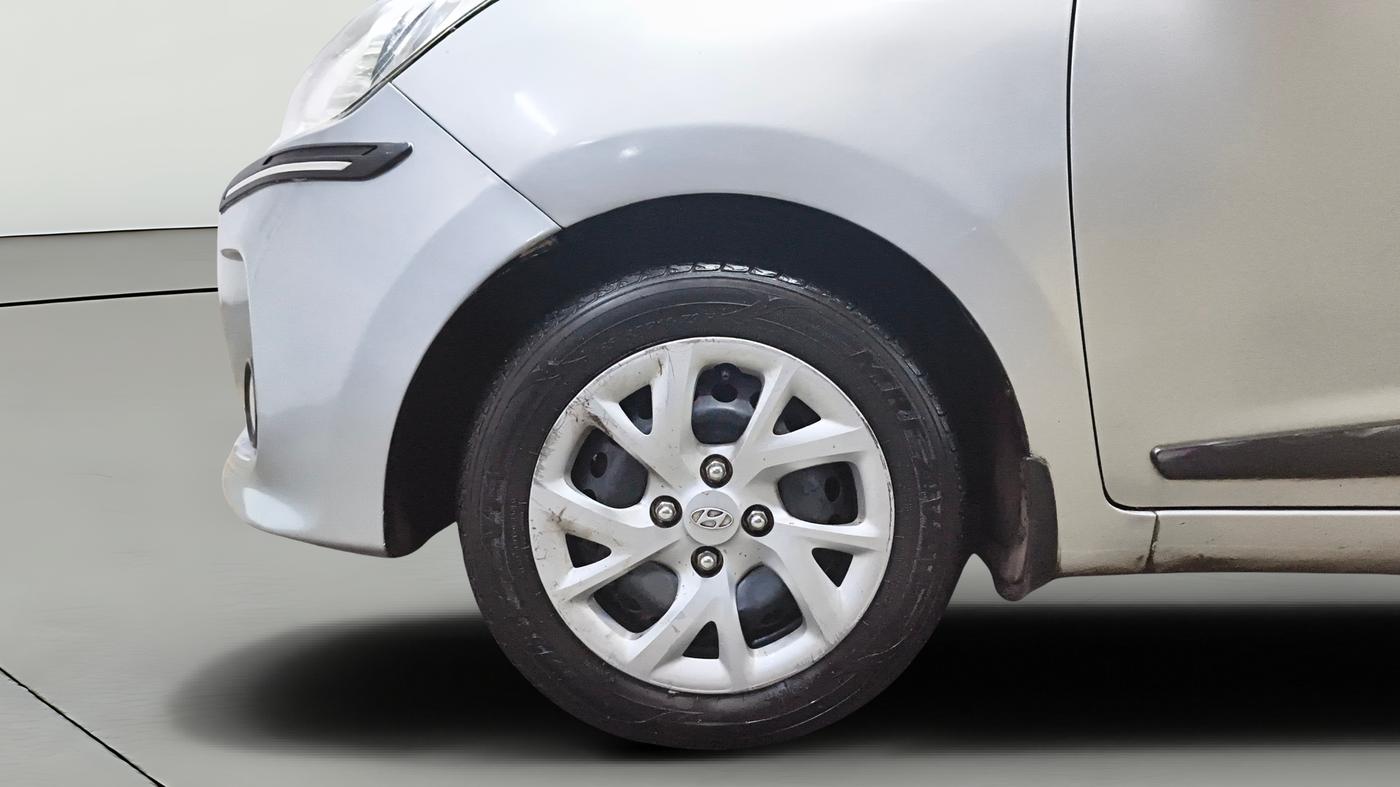 2019 Hyundai Grand i10 SPORTZ 1.2 KAPPA VTVT, CNG, Manual, 55,270 km, Left Front Wheel