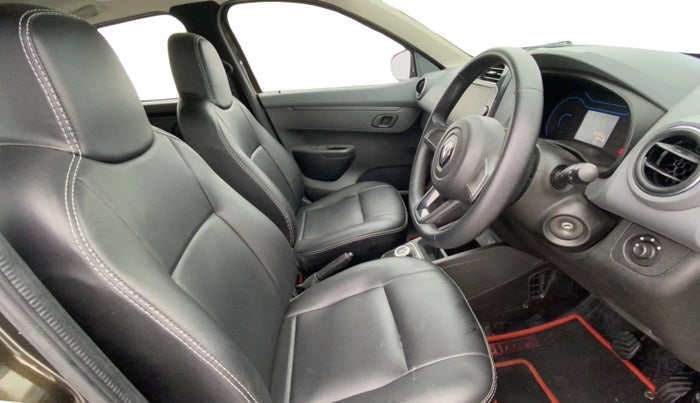 2021 Renault Kwid RXT 1.0 AMT (O), Petrol, Automatic, 13,101 km, Right Side Front Door Cabin