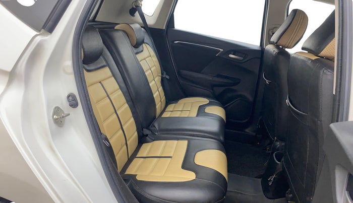 2016 Honda Jazz 1.5L I-DTEC VX, Diesel, Manual, 92,935 km, Right Side Rear Door Cabin