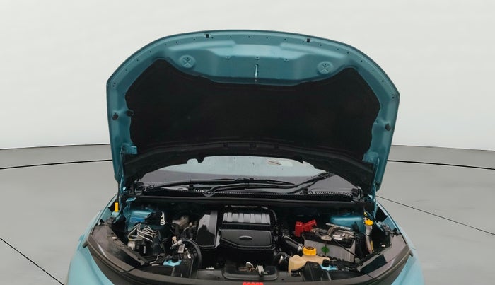 2025 Tata NEXON CREATIVE + SUNROOF AMT 1.5 DIESEL, Diesel, Automatic, 16,584 km, Open Bonet