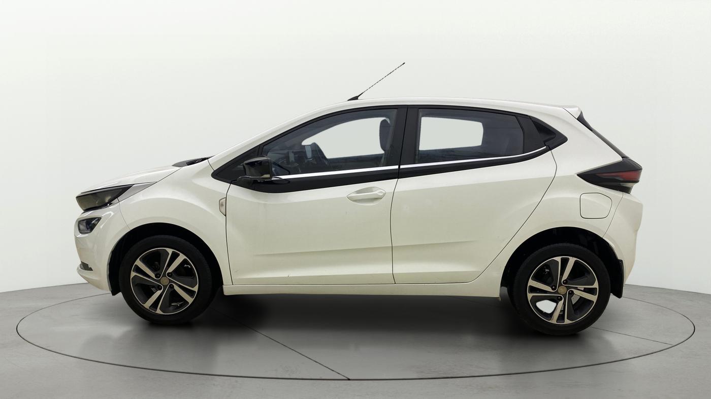 2022 Tata ALTROZ XZ PETROL, Petrol, Manual, 97,598 km, Left Side