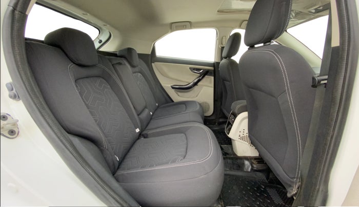 2021 Tata NEXON XZA PLUS SUNROOF PETROL, Petrol, Automatic, 40,365 km, Right Side Rear Door Cabin