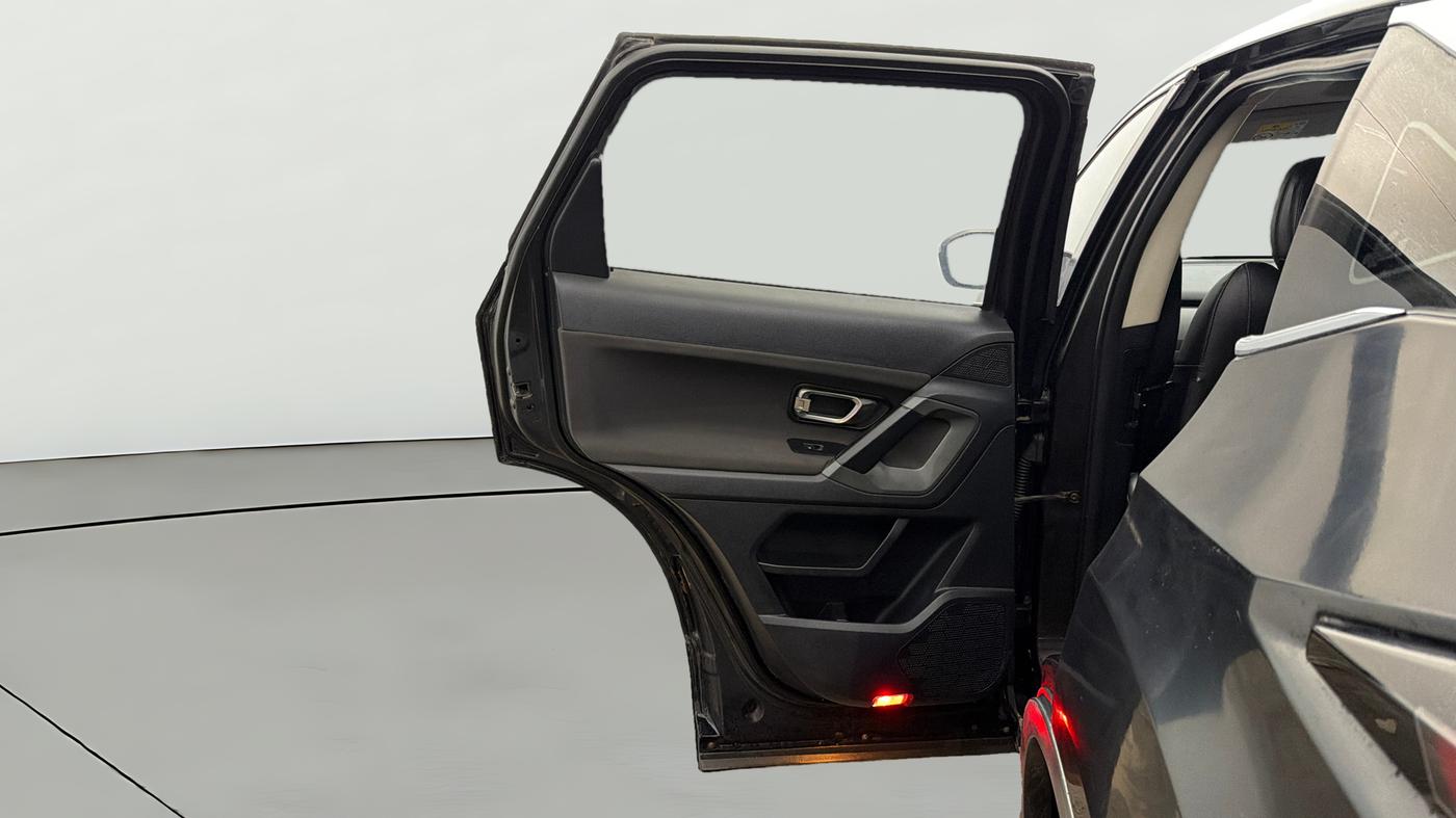 2021 Tata Harrier XT PLUS 2.0L KRYOTEC DARK EDITON, Diesel, Manual, 92,452 km, LHS Rear Door