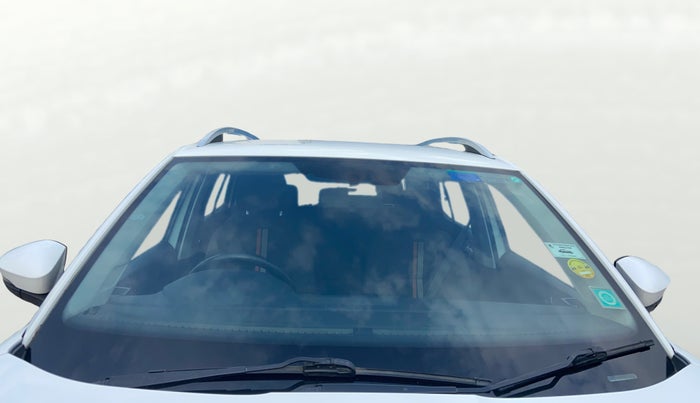 2021 Skoda KUSHAQ AMBITION 1.0L TSI MT, Petrol, Manual, 31,215 km, Front Windshield