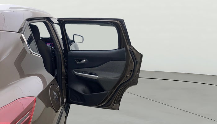 2024 Nissan MAGNITE XV PREMIUM, Petrol, Manual, 12,372 km, RHS Rear Door