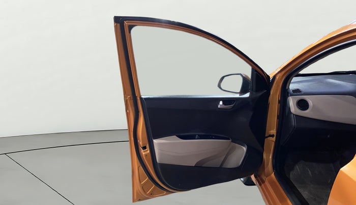 2014 Hyundai Grand i10 SPORTZ 1.2 KAPPA VTVT, Petrol, Manual, 64,085 km, LHS Front Door