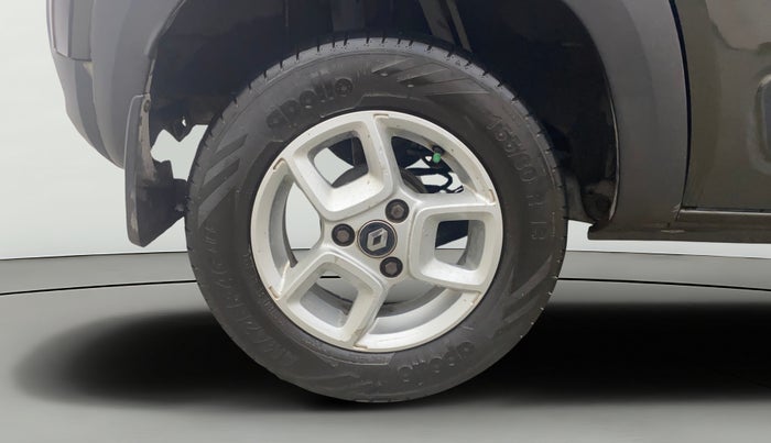 2017 Renault Kwid RXL, Petrol, Manual, 85,764 km, Right Rear Wheel