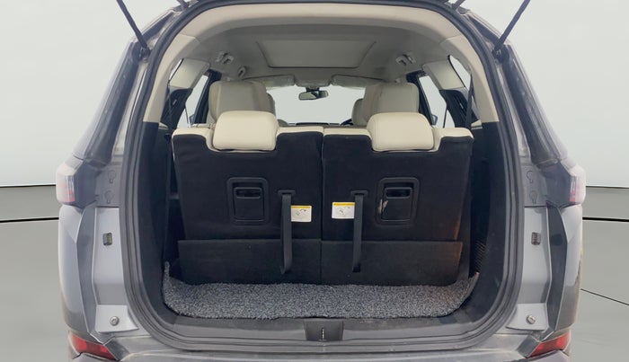 2022 Tata Safari XZ PLUS, Diesel, Manual, 49,123 km, Boot Open Zoomed View
