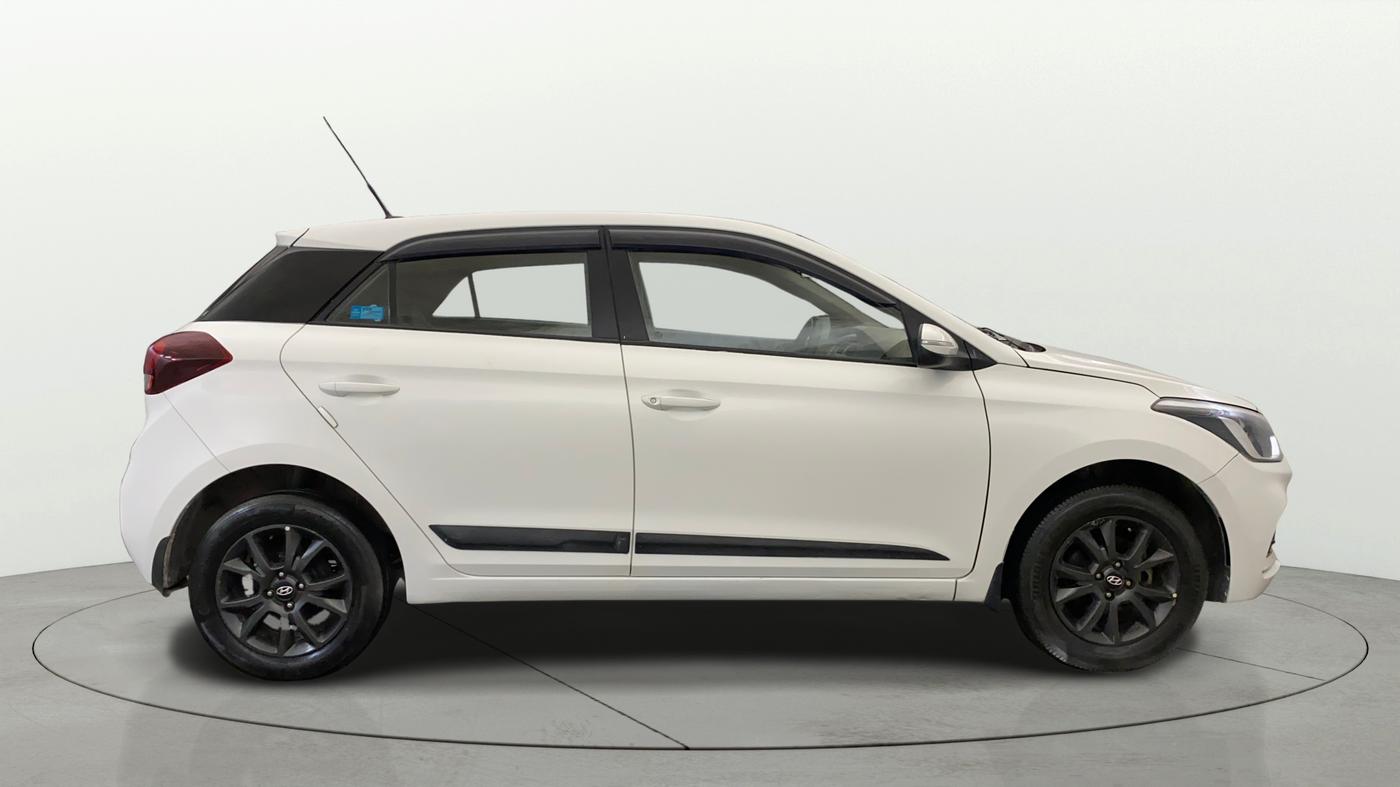 2018 Hyundai Elite i20 ASTA 1.2, Petrol, Manual, 38,843 km, Right Side View