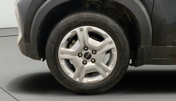 2023 KIA SONET HTK PLUS 1.0 IMT, Petrol, Manual, 32,948 km, Left Front Wheel