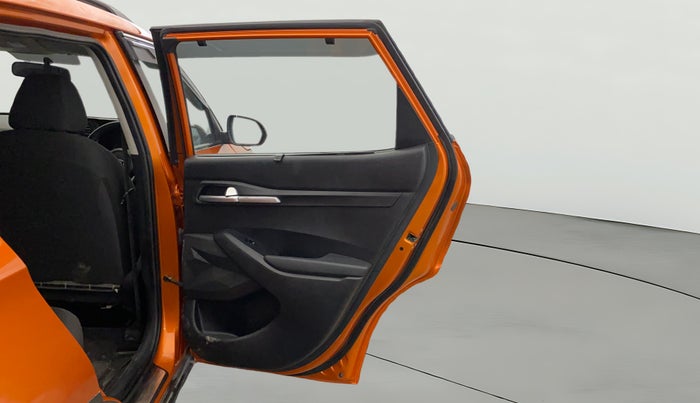 2020 KIA SELTOS HTK PLUS 1.5, Petrol, Manual, 98,426 km, RHS Rear Door