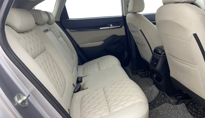 2020 KIA SELTOS HTX 1.5 DIESEL, Diesel, Manual, 80,402 km, Right Side Rear Door Cabin