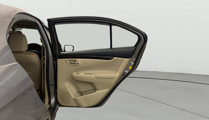 2016 Maruti Ciaz VXI, Petrol, Manual, 25,898 km, RHS Rear Door