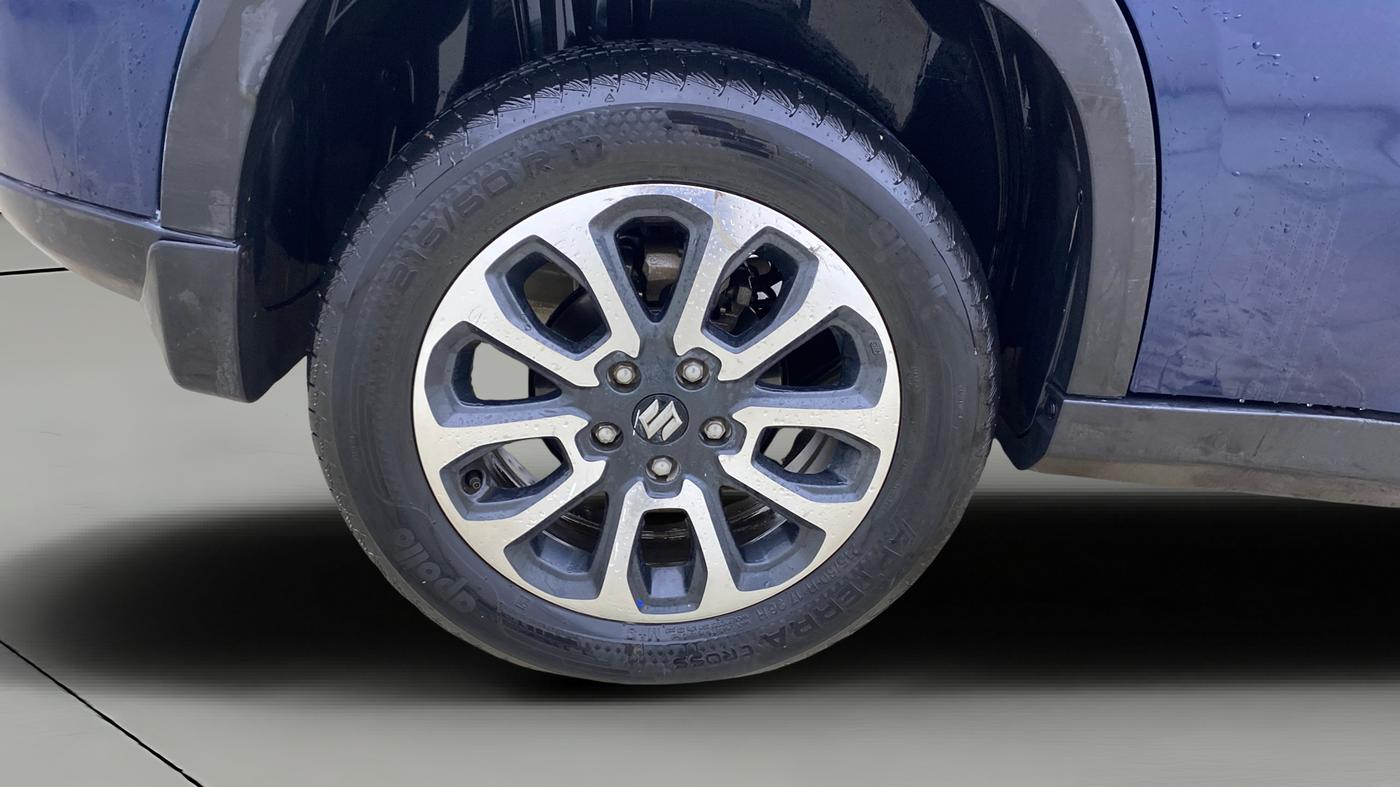 2024 Maruti Grand Vitara ALPHA SMART HYBRID AT, Petrol, Automatic, 27,304 km, Right Rear Wheel
