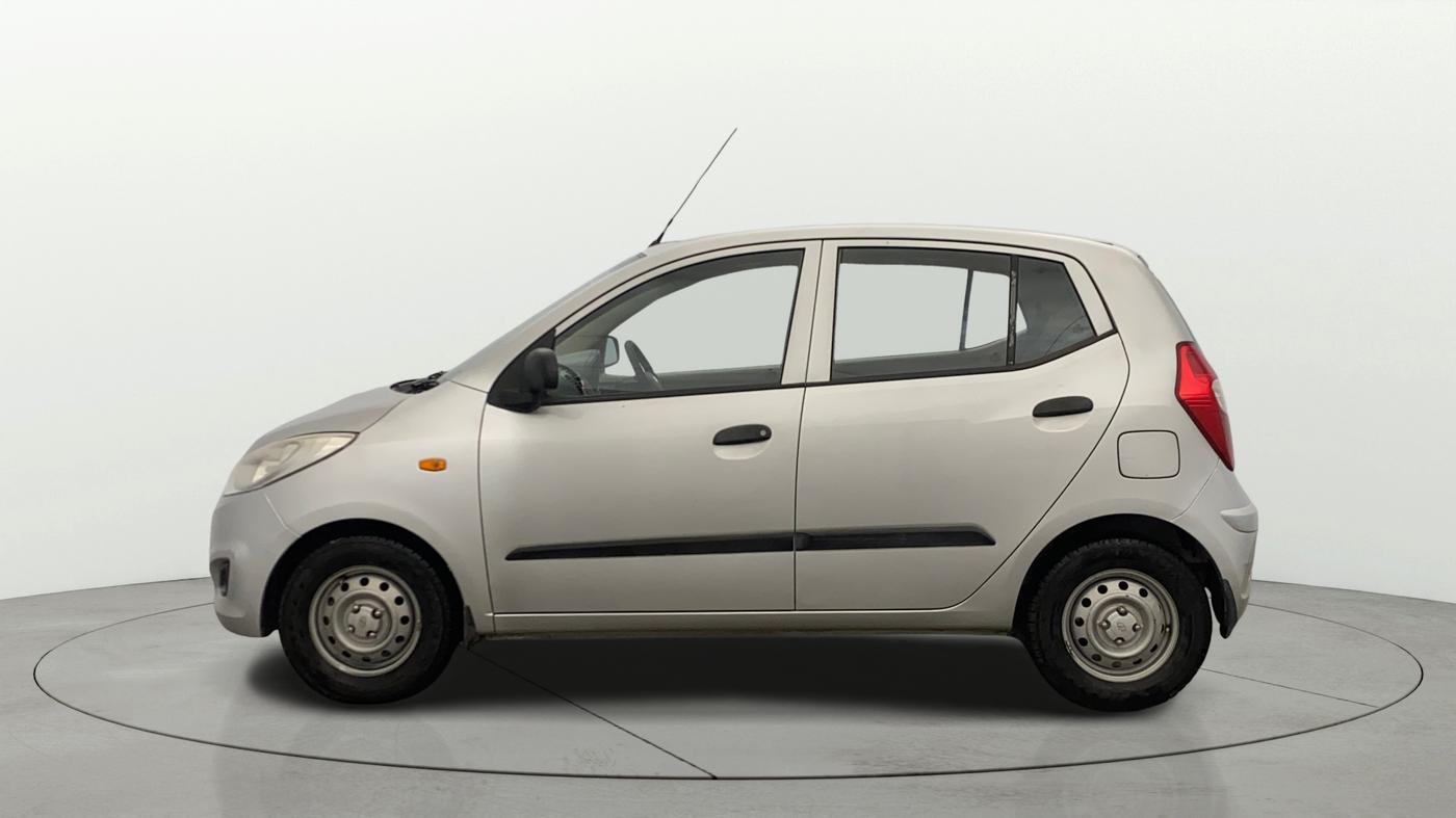 2015 Hyundai i10 MAGNA 1.1, Petrol, Manual, 36,590 km, Left Side