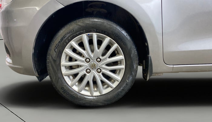 2023 Maruti Dzire ZXI CNG, CNG, Manual, 68,423 km, Left Front Wheel
