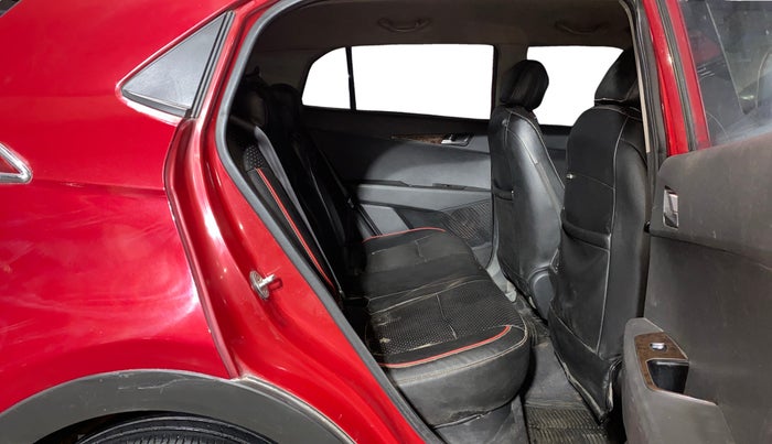 2016 Hyundai Creta BASE 1.6 PETROL, Petrol, Manual, 67,835 km, Right Side Rear Door Cabin