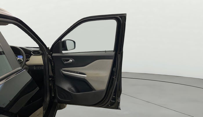 2024 Nissan MAGNITE XL AMT EZ Shift, Petrol, Automatic, 19,213 km, RHS Front Door