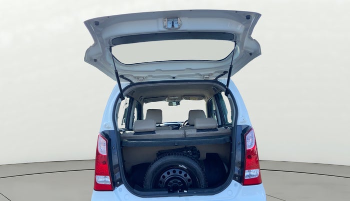 2017 Maruti Wagon R 1.0 VXI, CNG, Manual, 55,357 km, Boot Door Open