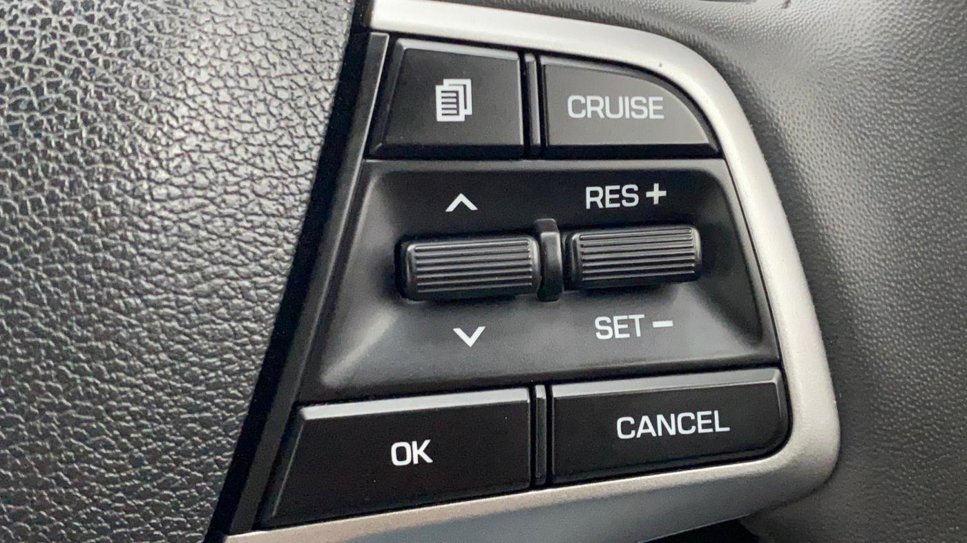 2022 Hyundai Verna SX (O)1.5 MPi, Petrol, Manual, 28,878 km, Adaptive Cruise Control