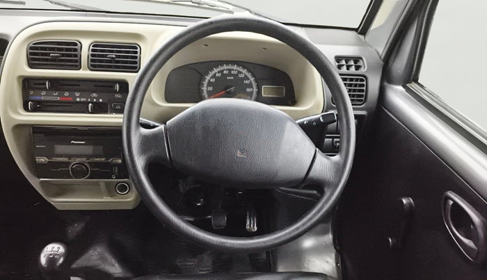 2017 Maruti Eeco 5 STR WITH A/C+HTR, Petrol, Manual, 55,232 km, Steering Wheel Close Up