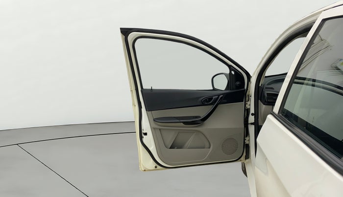 2018 Tata Tiago XM PETROL, Petrol, Manual, 24,218 km, LHS Front Door