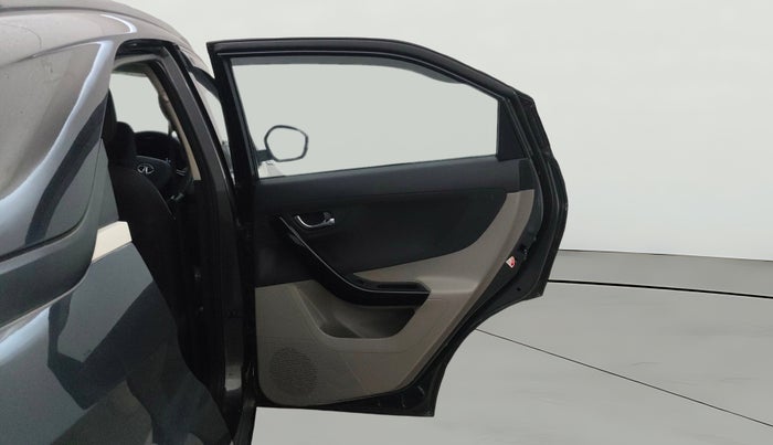 2019 Tata NEXON XZA PLUS PETROL, Petrol, Automatic, 37,118 km, RHS Rear Door