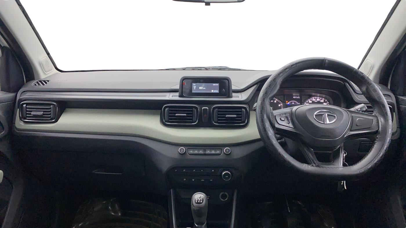 2021 Tata PUNCH ADVENTURE MT, Petrol, Manual, 83,443 km, Dashboard