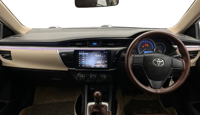 2014 Toyota Corolla Altis J PETROL, Petrol, Manual, 1,04,461 km, Dashboard