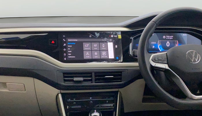 2024 Volkswagen VIRTUS TOPLINE TSI 1.0 AT, Petrol, Automatic, 6,586 km, Air Conditioner