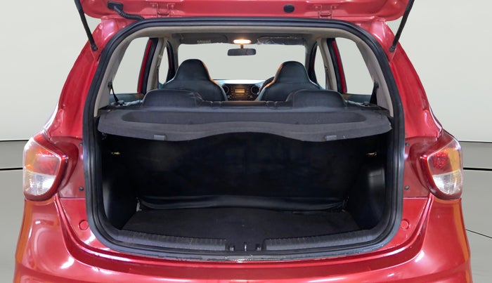 2020 Hyundai Grand i10 MAGNA 1.2 KAPPA VTVT, Petrol, Manual, 79,667 km, Boot Open Zoomed View