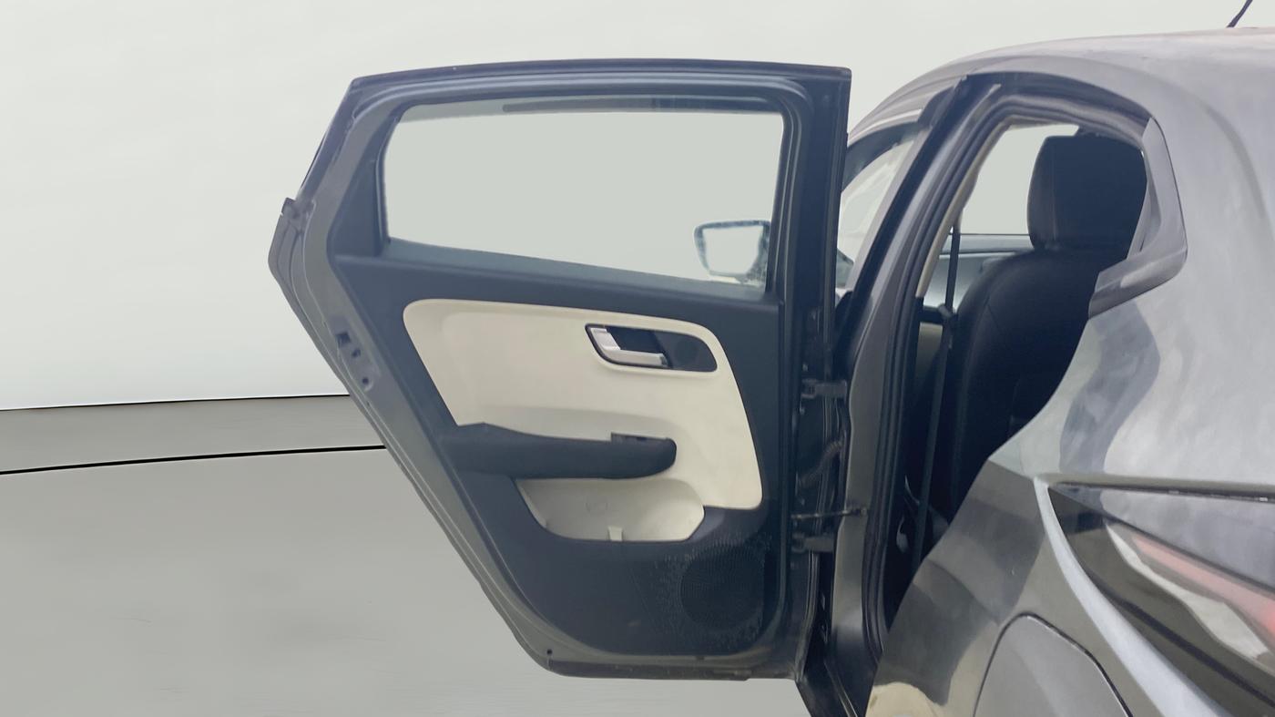 2022 Tata ALTROZ XZA PLUS, Petrol, Automatic, 44,390 km, LHS Rear Door