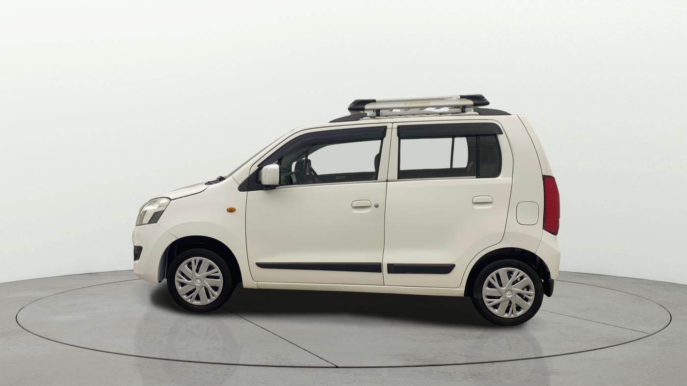 2017 Maruti Wagon R 1.0 VXI AMT, CNG, Automatic, 72,197 km, Left Side
