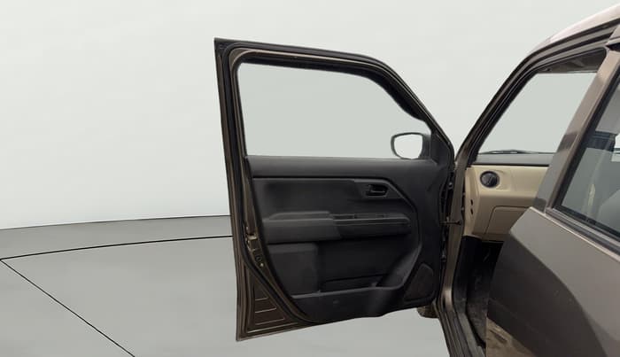 2020 Maruti New Wagon-R LXI 1.0, Petrol, Manual, 27,229 km, LHS Front Door