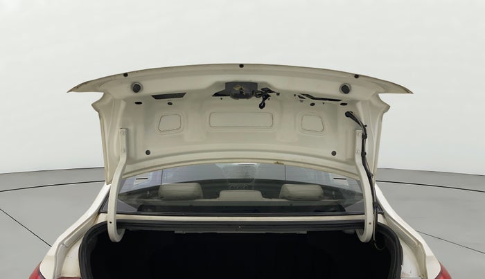 2014 Hyundai Xcent S (O) 1.2, Petrol, Manual, 40,290 km, Boot Door Open