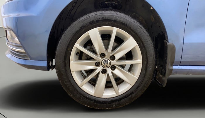 2016 Volkswagen Ameo HIGHLINE1.2L, Petrol, Manual, 94,889 km, Left Front Wheel