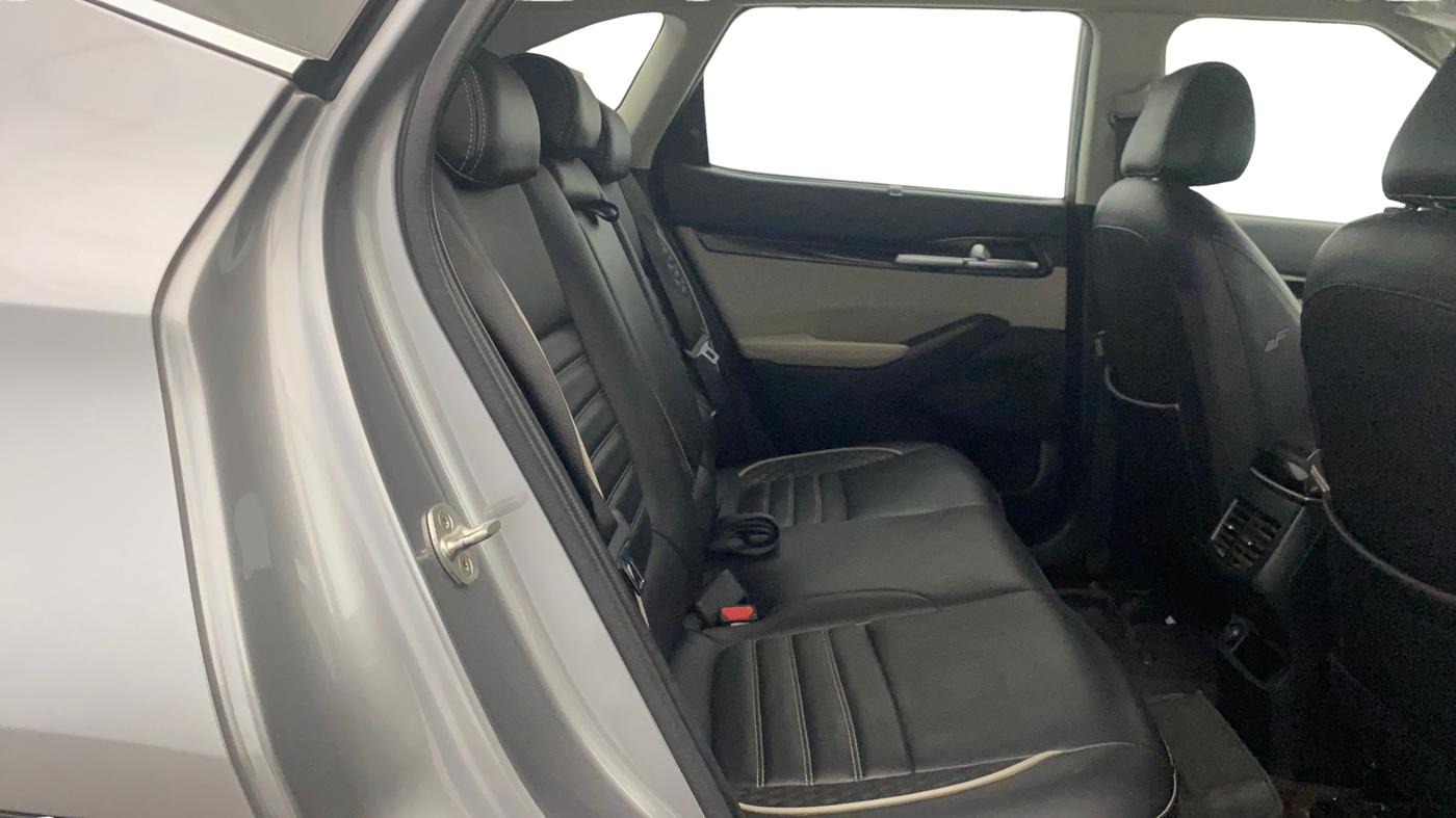 2020 KIA SELTOS HTX 1.5 PETROL, Petrol, Manual, 58,595 km, Right Side Rear Door Cabin