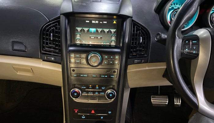 2017 Mahindra XUV500 W9 AT, Diesel, Automatic, 86,529 km, Air Conditioner