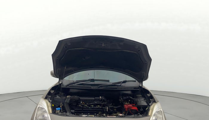 2019 Maruti Swift VXI AMT, Petrol, Automatic, 1,17,757 km, Open Bonet