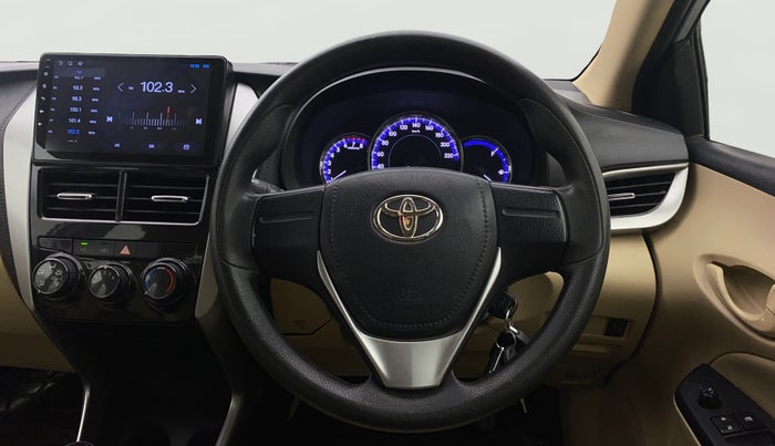 2019 Toyota YARIS J MT, Petrol, Manual, 1,27,430 km, Steering Wheel Close Up